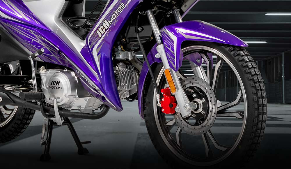 Moto Scooter ONE 125 parte delantera