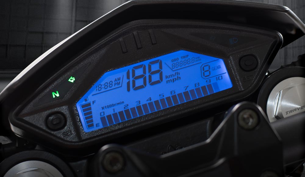 Moto todo terreno TRAVEL 250 cuenta con una pantalla digital